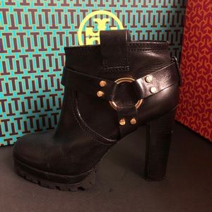 Tory Burch Lug Sole Bootie 8.5